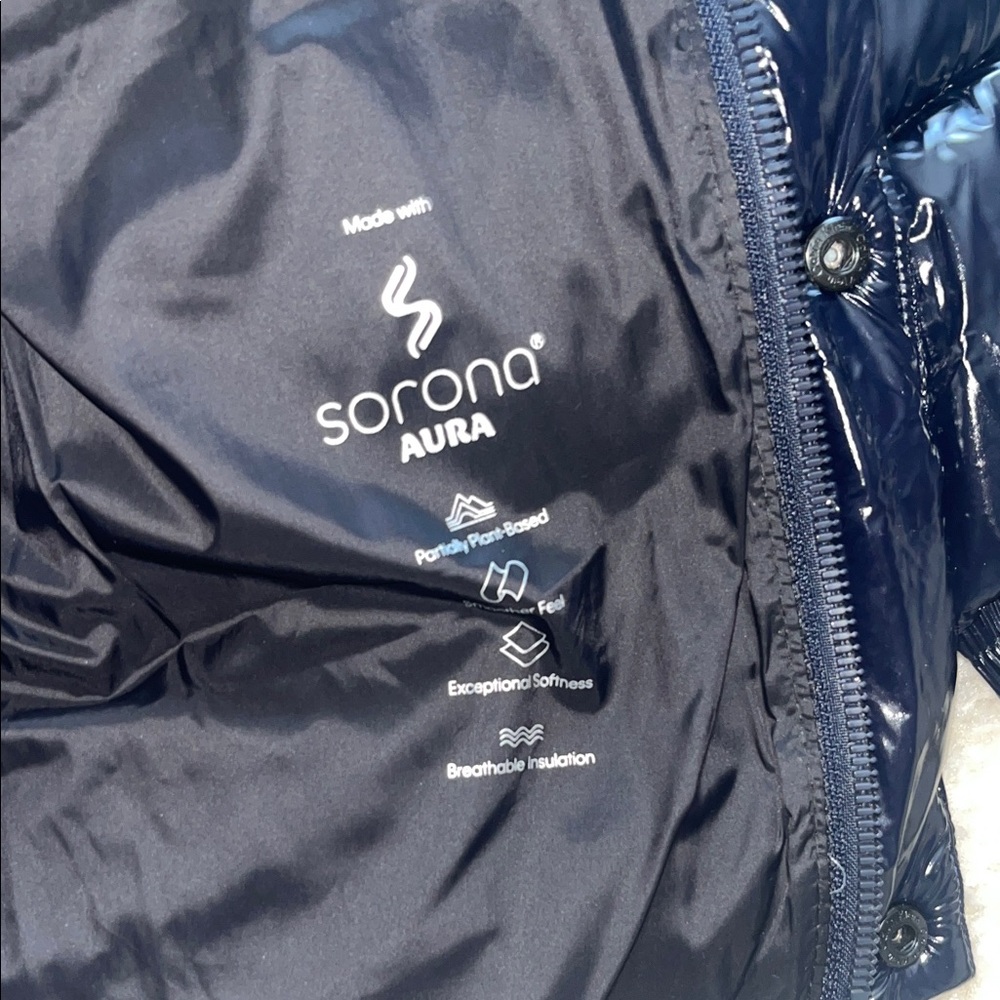Calvin Klein Men’s Shiny Navy Blue Puffer Jacket - Picture 10 of 12